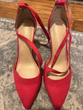 Kelly & Katie Magenta Suede Pointed Toe Ankle Strap Heels